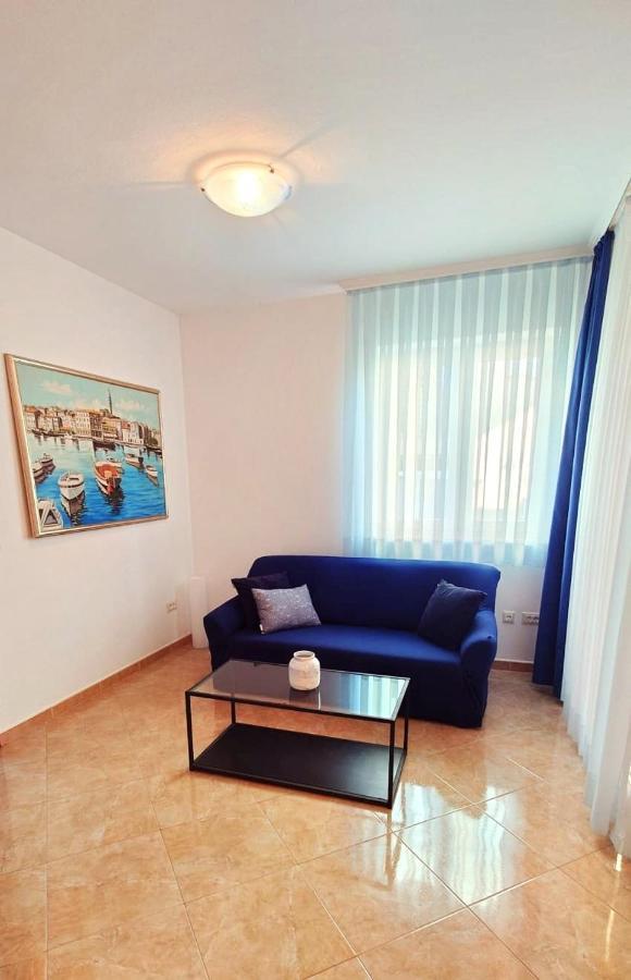 Apartments Lola Rovinj Luaran gambar