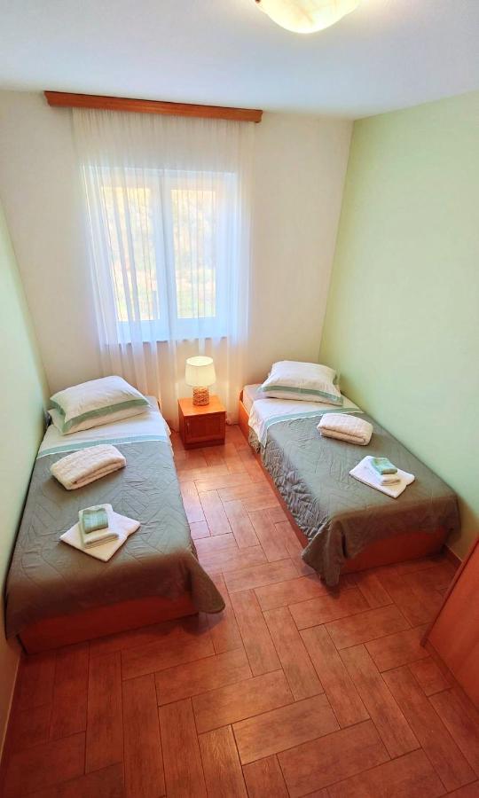 Apartments Lola Rovinj Luaran gambar