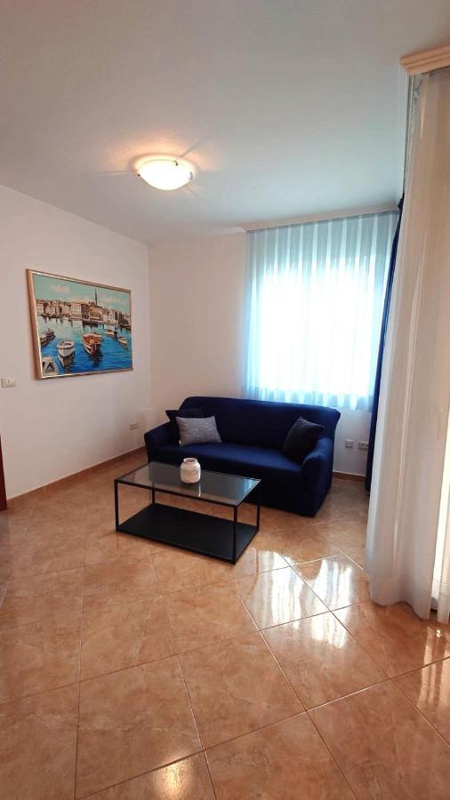 Apartments Lola Rovinj Luaran gambar